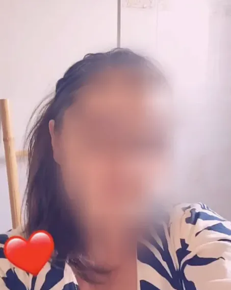 Antonia, 39