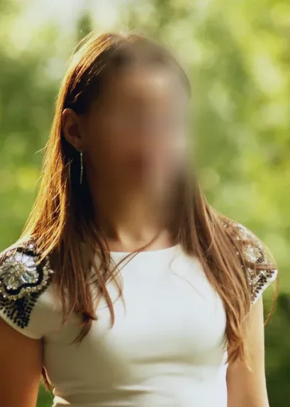 Christina, 35