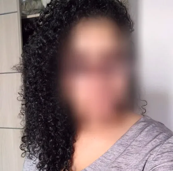 Elena, 34