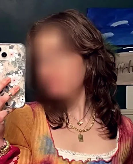 Hannah, 20