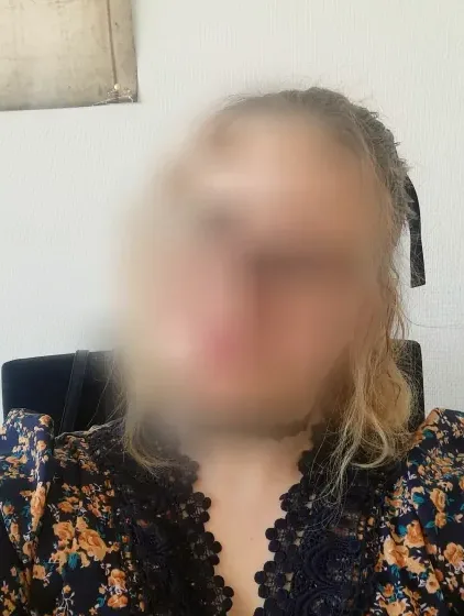 Isabell, 32