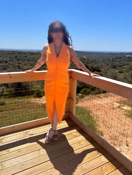 Linda, 38