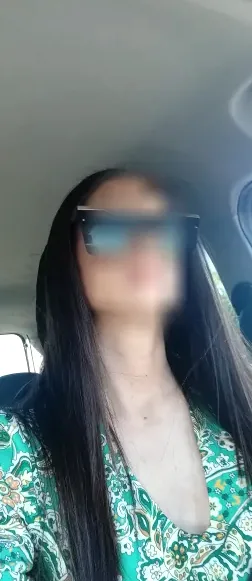 Mia, 39
