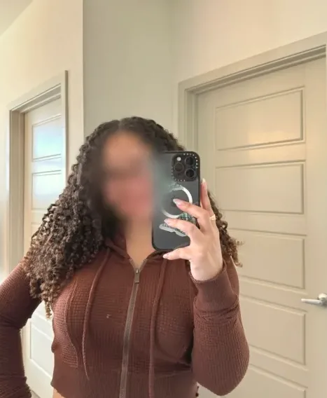 Pia, 31