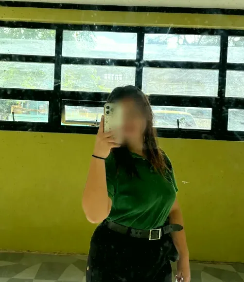 Theresa, 19