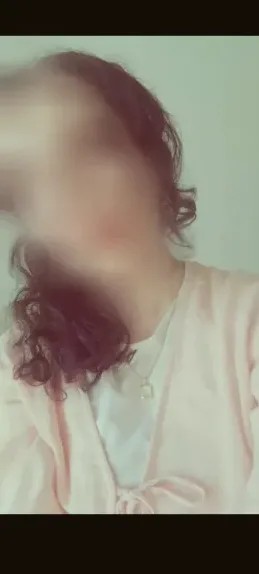 Wiebke, 27